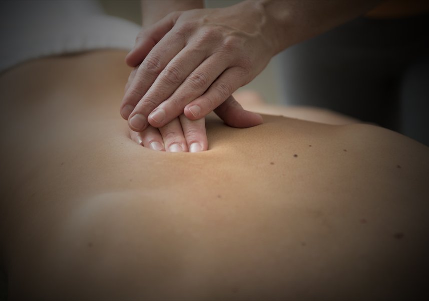 Massage, Rückenmassage, Hände